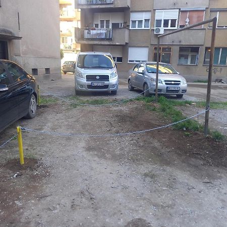 Apartment Millas Nis Luaran gambar