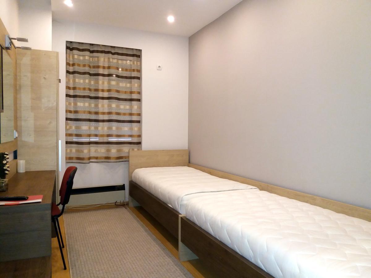 Apartment Millas Nis Luaran gambar